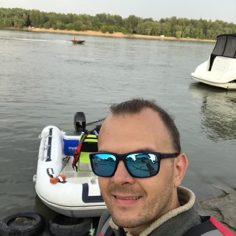 Твоё лицо,когда провёл 5,5 часов в лодке на Оби со спиннингом в руках👌🚣♂️🚤⚓️